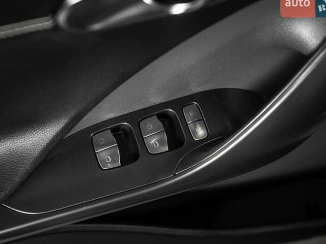 Белый Смарт Форфор, объемом двигателя 0 л и пробегом 56 тыс. км за 18900 $, фото 37 на Automoto.ua