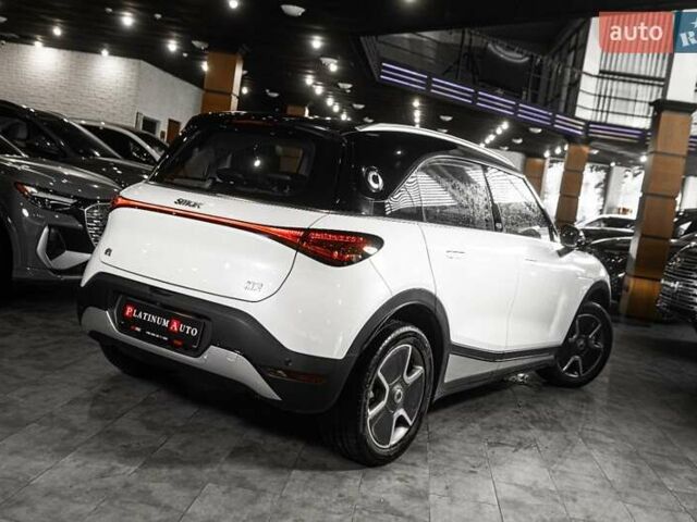 Белый Смарт Форфор, объемом двигателя 0 л и пробегом 56 тыс. км за 18900 $, фото 70 на Automoto.ua