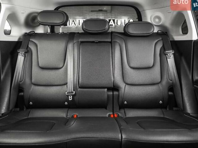 Белый Смарт Форфор, объемом двигателя 0 л и пробегом 56 тыс. км за 18900 $, фото 28 на Automoto.ua