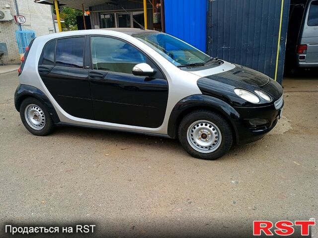 Чорний Смарт Forfour, об'ємом двигуна 1.5 л та пробігом 210 тис. км за 3800 $, фото 1 на Automoto.ua