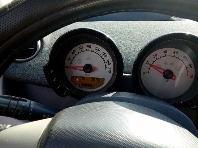 Чорний Смарт Forfour, об'ємом двигуна 1.1 л та пробігом 220 тис. км за 3500 $, фото 5 на Automoto.ua