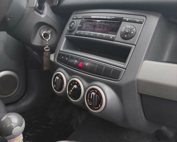 Чорний Смарт Forfour, об'ємом двигуна 1.3 л та пробігом 240 тис. км за 2699 $, фото 21 на Automoto.ua