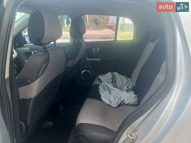 Чорний Смарт Forfour, об'ємом двигуна 1.12 л та пробігом 215 тис. км за 2750 $, фото 23 на Automoto.ua