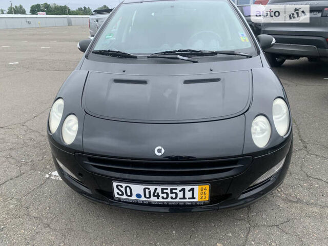 Чорний Смарт Forfour, об'ємом двигуна 1.3 л та пробігом 199 тис. км за 4500 $, фото 2 на Automoto.ua