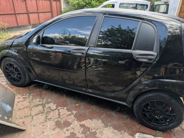 Чорний Смарт Forfour, об'ємом двигуна 1.1 л та пробігом 243 тис. км за 3399 $, фото 5 на Automoto.ua