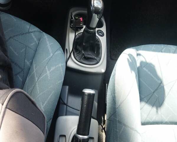 Чорний Смарт Forfour, об'ємом двигуна 1.3 л та пробігом 250 тис. км за 3599 $, фото 9 на Automoto.ua