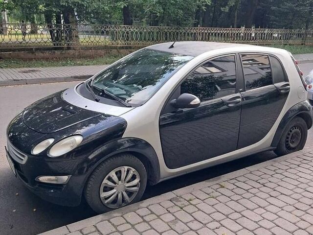 Чорний Смарт Forfour, об'ємом двигуна 1.12 л та пробігом 300 тис. км за 2900 $, фото 1 на Automoto.ua