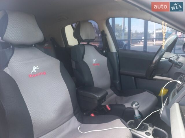 Чорний Смарт Forfour, об'ємом двигуна 1.12 л та пробігом 215 тис. км за 2750 $, фото 22 на Automoto.ua