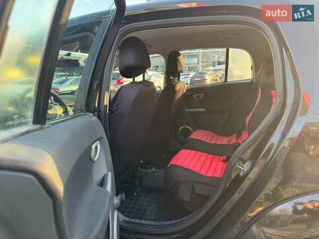 Чорний Смарт Forfour, об'ємом двигуна 1.12 л та пробігом 280 тис. км за 3700 $, фото 13 на Automoto.ua