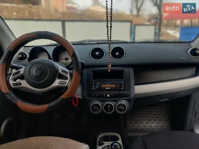 Чорний Смарт Forfour, об'ємом двигуна 1.33 л та пробігом 268 тис. км за 3150 $, фото 19 на Automoto.ua