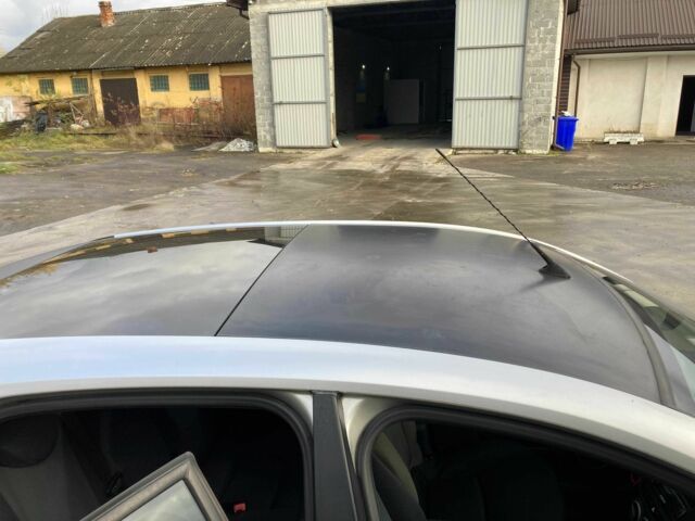 Смарт Forfour 2005 у Львові на Automoto.ua Чорний Смарт Forfour, об'ємом двигуна 1.3 л та пробігом 261 тис. км за 2700 $, фото 9 на Automoto.ua