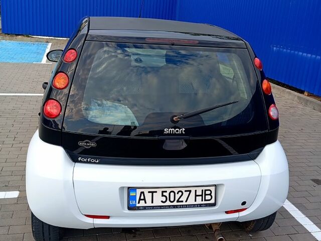 Черный Смарт Форфор, объемом двигателя 1.1 л и пробегом 309 тыс. км за 3400 $, фото 1 на Automoto.ua
