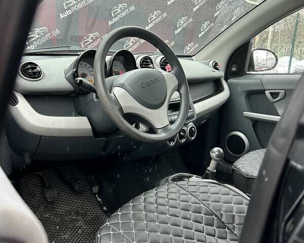 Чорний Смарт Forfour, об'ємом двигуна 1.12 л та пробігом 224 тис. км за 3900 $, фото 19 на Automoto.ua