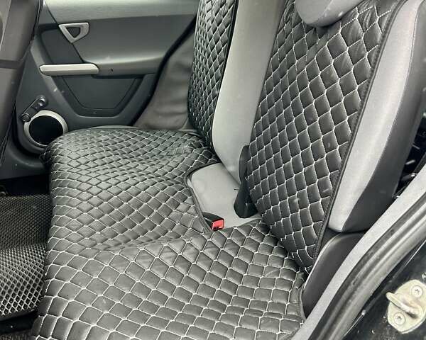 Чорний Смарт Forfour, об'ємом двигуна 1.12 л та пробігом 224 тис. км за 3900 $, фото 13 на Automoto.ua