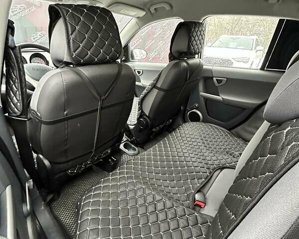 Чорний Смарт Forfour, об'ємом двигуна 1.12 л та пробігом 224 тис. км за 3900 $, фото 12 на Automoto.ua