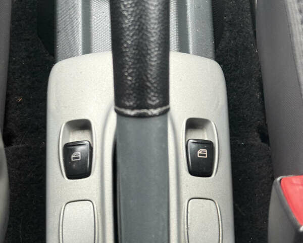 Черный Смарт Форфор, объемом двигателя 1.12 л и пробегом 224 тыс. км за 4600 $, фото 17 на Automoto.ua