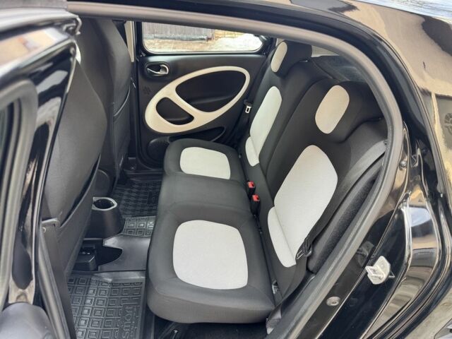 Черный Смарт Форфор, объемом двигателя 1 л и пробегом 80 тыс. км за 5850 $, фото 9 на Automoto.ua