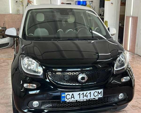 Чорний Смарт Forfour, об'ємом двигуна 1 л та пробігом 120 тис. км за 7500 $, фото 1 на Automoto.ua
