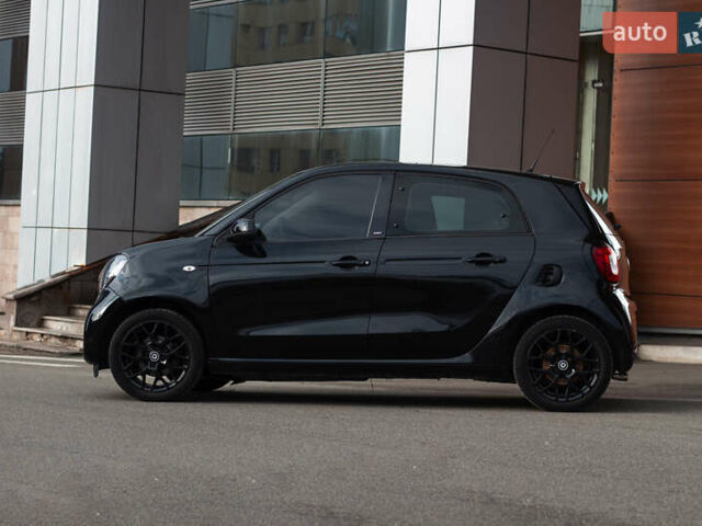 Чорний Смарт Forfour, об'ємом двигуна 1 л та пробігом 77 тис. км за 7700 $, фото 7 на Automoto.ua