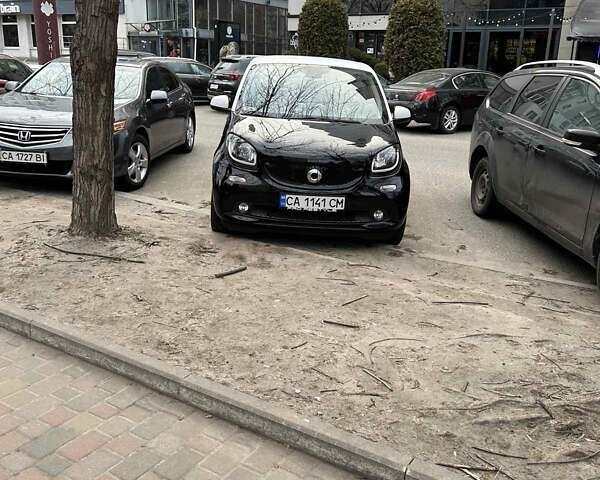 Чорний Смарт Forfour, об'ємом двигуна 1 л та пробігом 120 тис. км за 7500 $, фото 7 на Automoto.ua