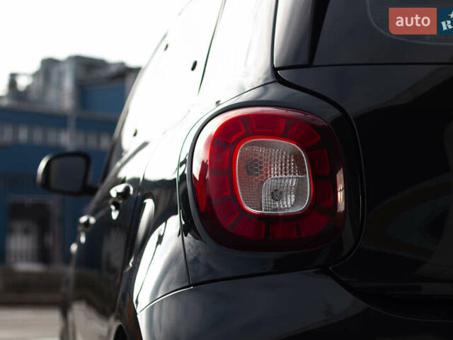Чорний Смарт Forfour, об'ємом двигуна 1 л та пробігом 77 тис. км за 7700 $, фото 11 на Automoto.ua