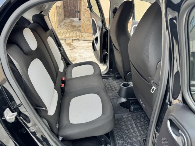 Черный Смарт Форфор, объемом двигателя 1 л и пробегом 80 тыс. км за 5850 $, фото 11 на Automoto.ua