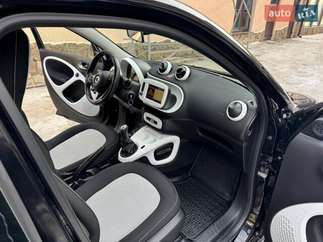 Чорний Смарт Forfour, об'ємом двигуна 1 л та пробігом 80 тис. км за 5850 $, фото 12 на Automoto.ua