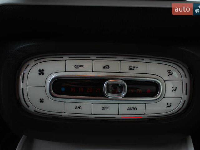 Чорний Смарт Forfour, об'ємом двигуна 1 л та пробігом 77 тис. км за 7700 $, фото 25 на Automoto.ua