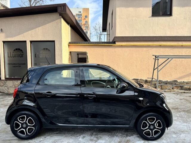 Черный Смарт Форфор, объемом двигателя 1 л и пробегом 80 тыс. км за 5850 $, фото 5 на Automoto.ua
