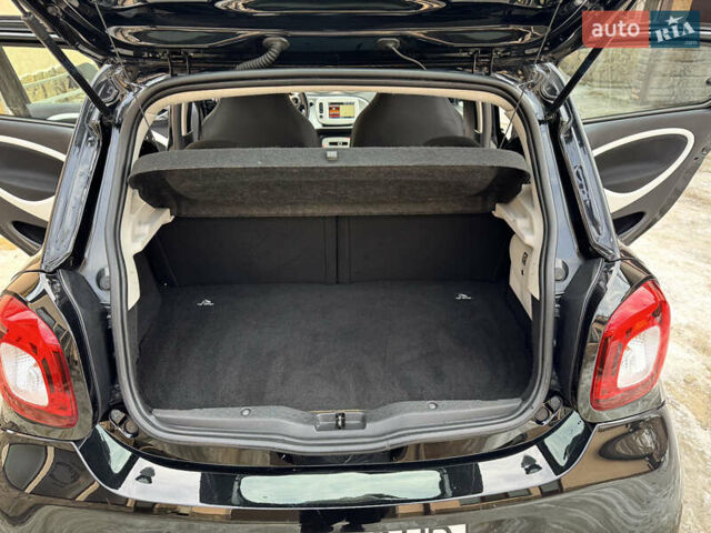 Чорний Смарт Forfour, об'ємом двигуна 1 л та пробігом 80 тис. км за 5850 $, фото 15 на Automoto.ua