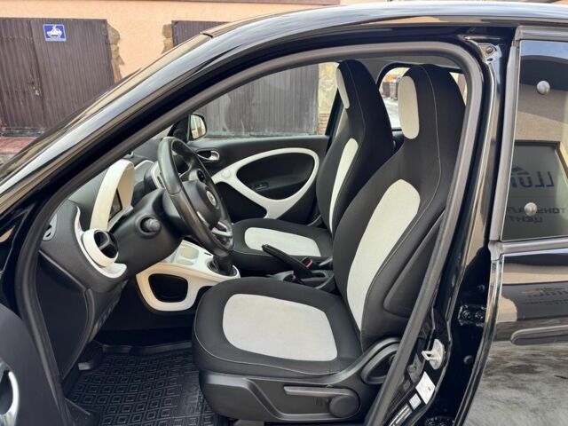 Черный Смарт Форфор, объемом двигателя 1 л и пробегом 80 тыс. км за 5850 $, фото 8 на Automoto.ua