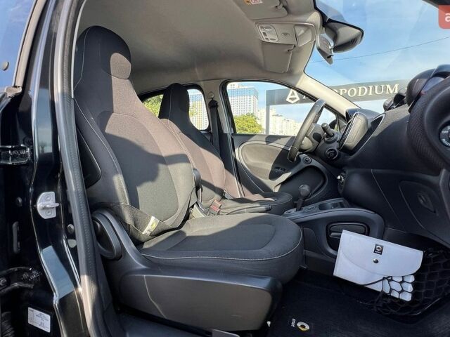 Чорний Смарт Forfour, об'ємом двигуна 0.9 л та пробігом 86 тис. км за 8500 $, фото 23 на Automoto.ua