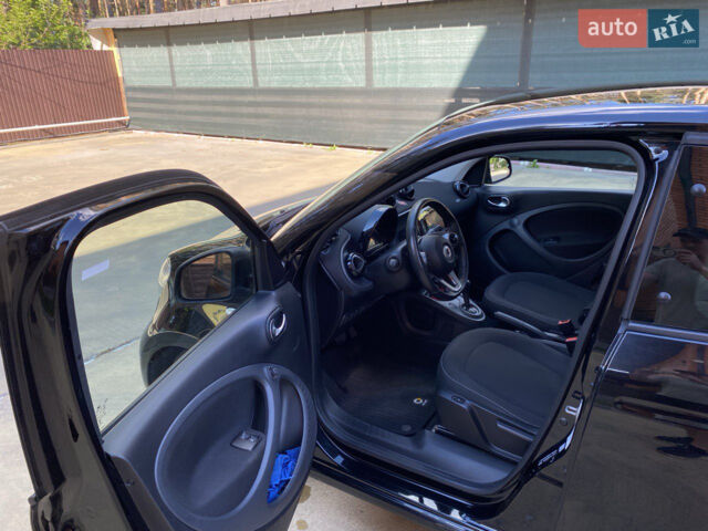Чорний Смарт Forfour, об'ємом двигуна 0 л та пробігом 35 тис. км за 10000 $, фото 9 на Automoto.ua