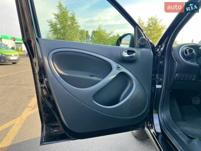 Чорний Смарт Forfour, об'ємом двигуна 0.9 л та пробігом 86 тис. км за 7999 $, фото 13 на Automoto.ua