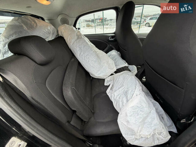 Чорний Смарт Forfour, об'ємом двигуна 1 л та пробігом 86 тис. км за 10790 $, фото 23 на Automoto.ua