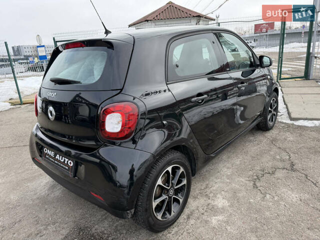 Чорний Смарт Forfour, об'ємом двигуна 1 л та пробігом 86 тис. км за 10790 $, фото 4 на Automoto.ua