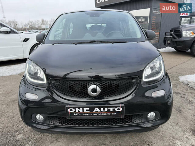 Чорний Смарт Forfour, об'ємом двигуна 1 л та пробігом 86 тис. км за 10790 $, фото 1 на Automoto.ua