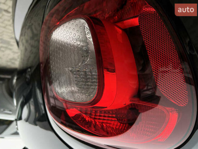 Чорний Смарт Forfour, об'ємом двигуна 1 л та пробігом 68 тис. км за 10890 $, фото 8 на Automoto.ua