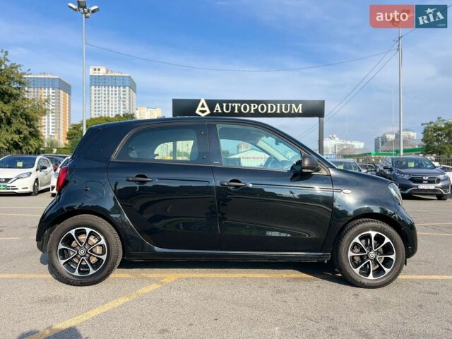 Чорний Смарт Forfour, об'ємом двигуна 0.9 л та пробігом 86 тис. км за 7999 $, фото 10 на Automoto.ua