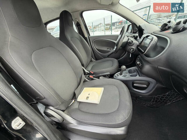 Чорний Смарт Forfour, об'ємом двигуна 1 л та пробігом 86 тис. км за 10790 $, фото 25 на Automoto.ua