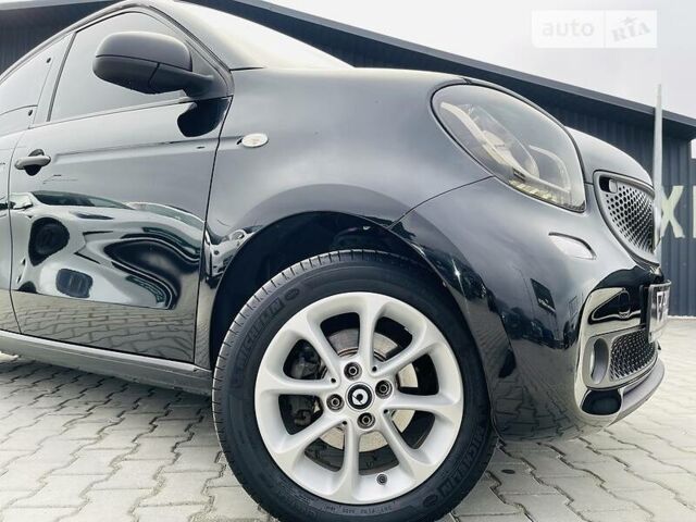 Чорний Смарт Forfour, об'ємом двигуна 1 л та пробігом 49 тис. км за 10500 $, фото 7 на Automoto.ua