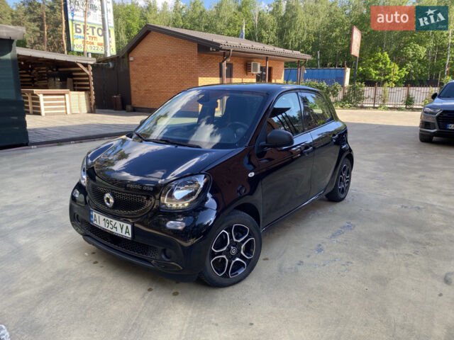 Чорний Смарт Forfour, об'ємом двигуна 0 л та пробігом 35 тис. км за 10000 $, фото 8 на Automoto.ua