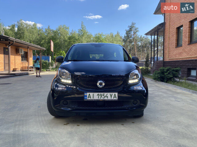 Чорний Смарт Forfour, об'ємом двигуна 0 л та пробігом 35 тис. км за 10000 $, фото 7 на Automoto.ua
