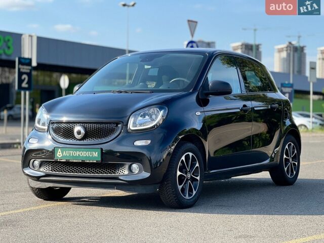 Чорний Смарт Forfour, об'ємом двигуна 0.9 л та пробігом 86 тис. км за 7999 $, фото 5 на Automoto.ua