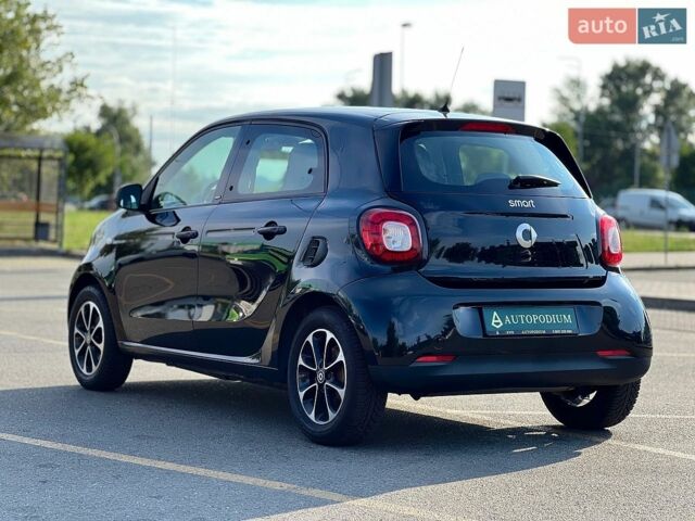 Чорний Смарт Forfour, об'ємом двигуна 0.9 л та пробігом 86 тис. км за 8500 $, фото 7 на Automoto.ua