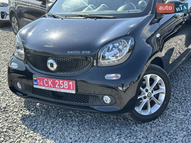 Чорний Смарт Forfour, об'ємом двигуна 0 л та пробігом 113 тис. км за 7200 $, фото 3 на Automoto.ua