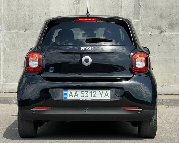 Чорний Смарт Forfour, об'ємом двигуна 0 л та пробігом 60 тис. км за 11499 $, фото 11 на Automoto.ua