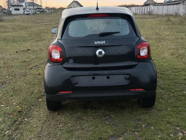 Черный Смарт Форфор, объемом двигателя 0 л и пробегом 70 тыс. км за 6200 $, фото 3 на Automoto.ua