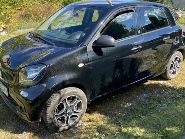 Чорний Смарт Forfour, об'ємом двигуна 0 л та пробігом 46 тис. км за 10289 $, фото 1 на Automoto.ua