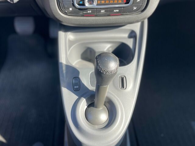 Чорний Смарт Forfour, об'ємом двигуна 0 л та пробігом 43 тис. км за 12500 $, фото 12 на Automoto.ua